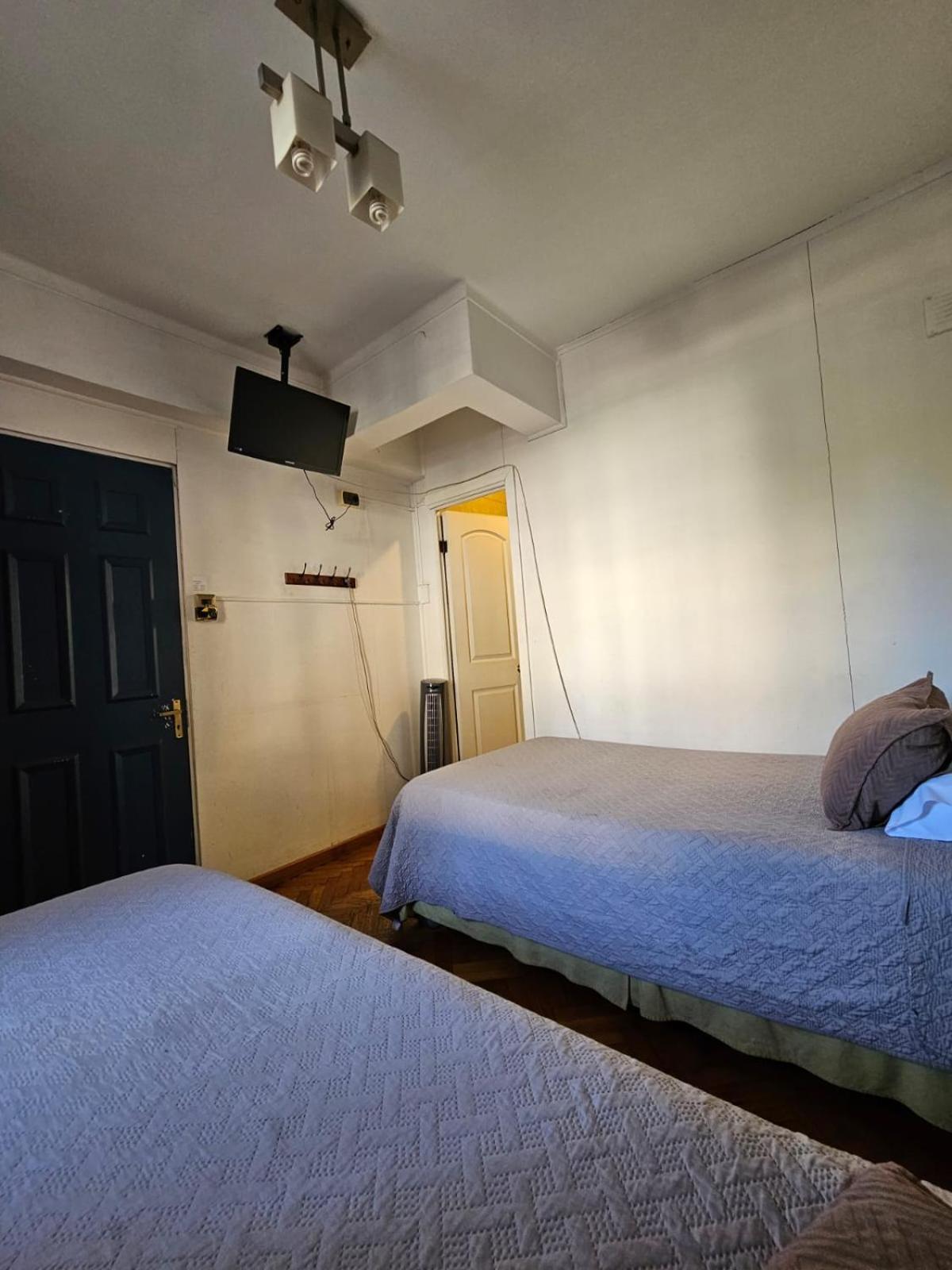 Hostal El Parron Hostel รังกาอัว ภายนอก รูปภาพ
